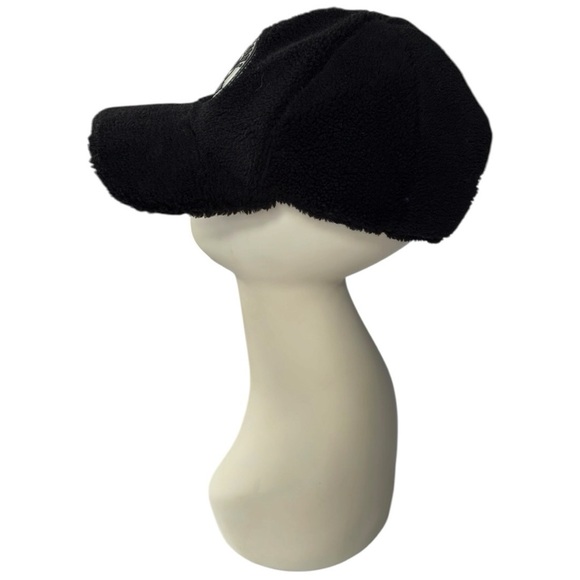 Missoni Black soft faux Shearling Logo Patch Baseball SnapBack Cap | OS - Picture 7 of 13